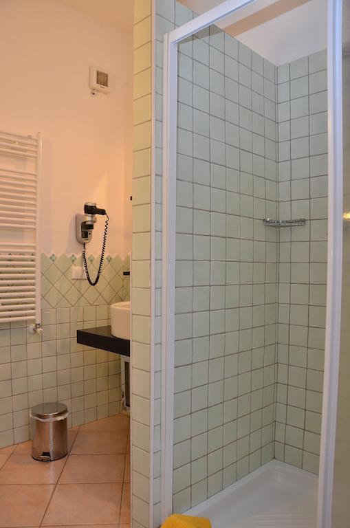 오로세 Domo - Guest-House Il Nespolo Fiorito B&B 객실 사진
